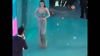 20191218 迪丽热巴 上海百雀羚 活动入场 Pechoin