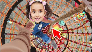 Banu Alya Ne İşi̇n Var Orada ? Ya Düşersen Hemen Anneni̇n Yanina Gel