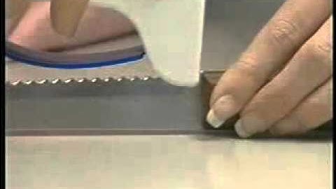 AccuSharp Demonstration - Knife Sharpening