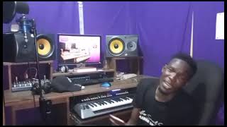 Producer Aaron Smart in studio feeling his brand new trending single Noi Noi ft. Jessy Junta