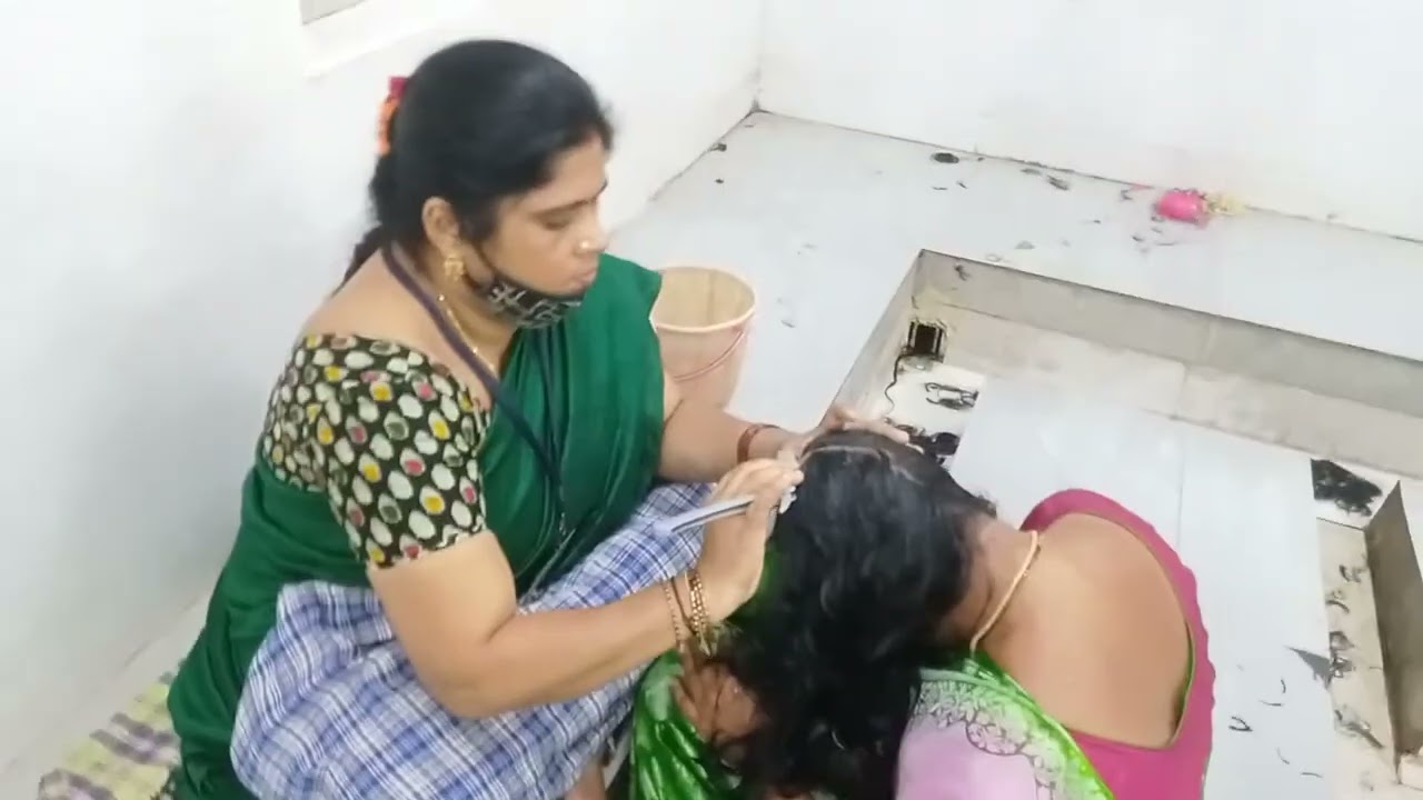 tirupathi..... om namo venkateshaya #indianwomen #headshave #hindu ‎@swarna's kitchen&art 