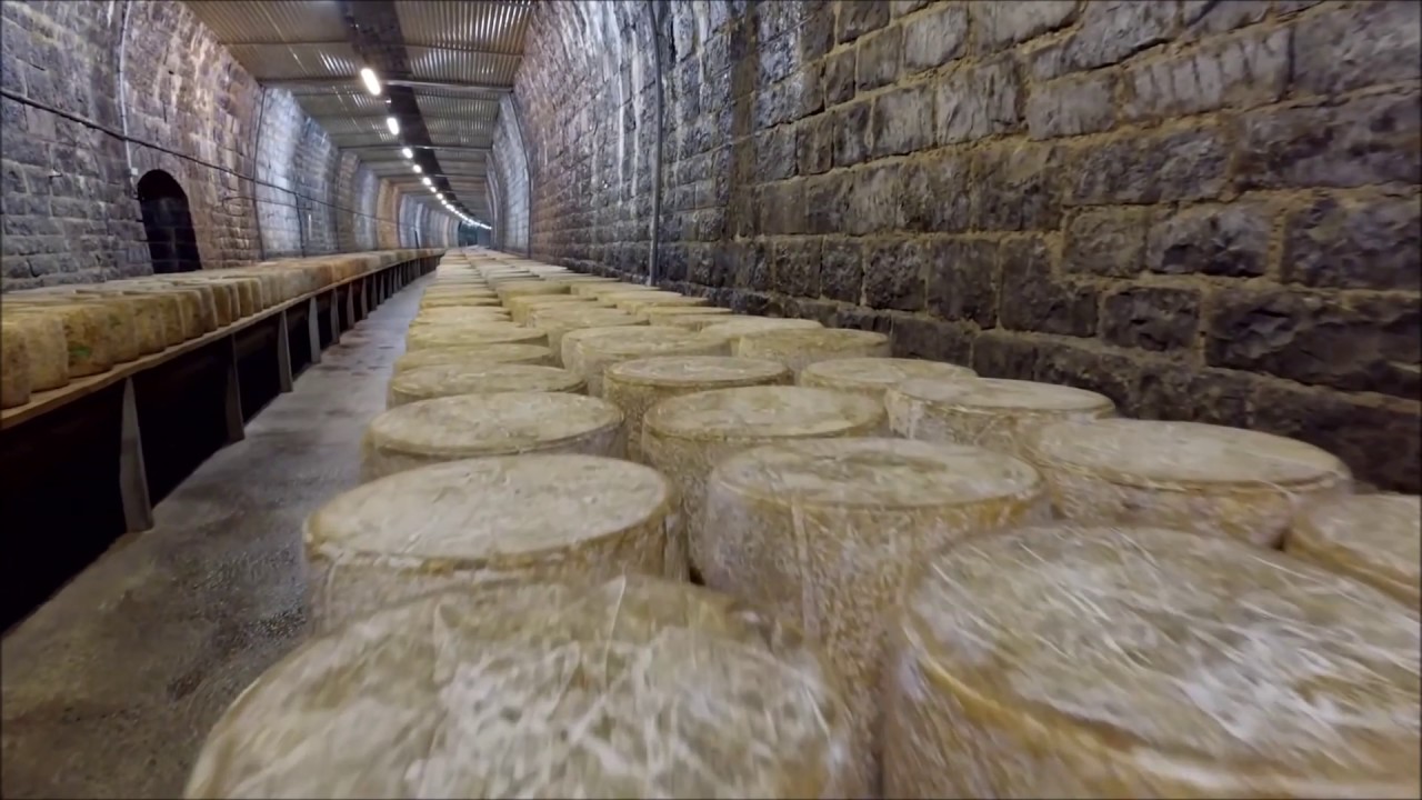 Des tunnels ferroviaires devenus caves à fromage, dans le Cantal - Aurillac  (15000)