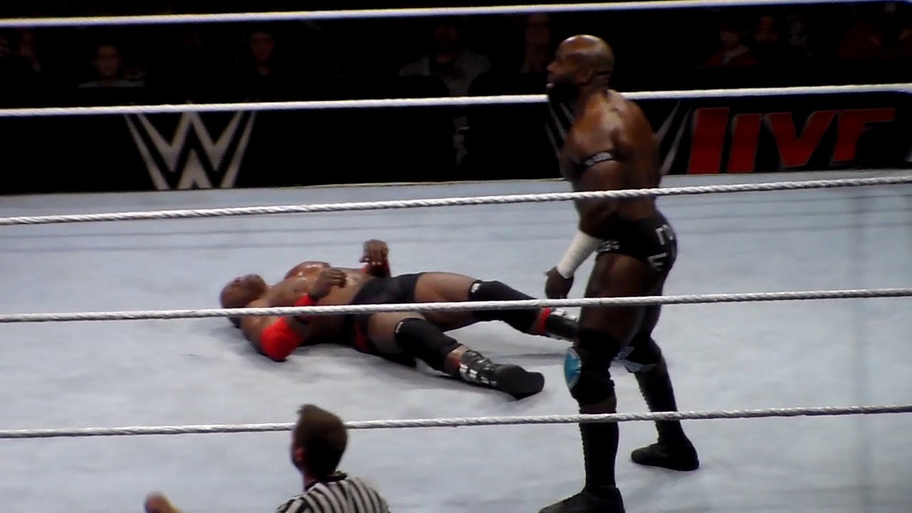 Elias & Apollo Crews Attack Bobby Lashley
