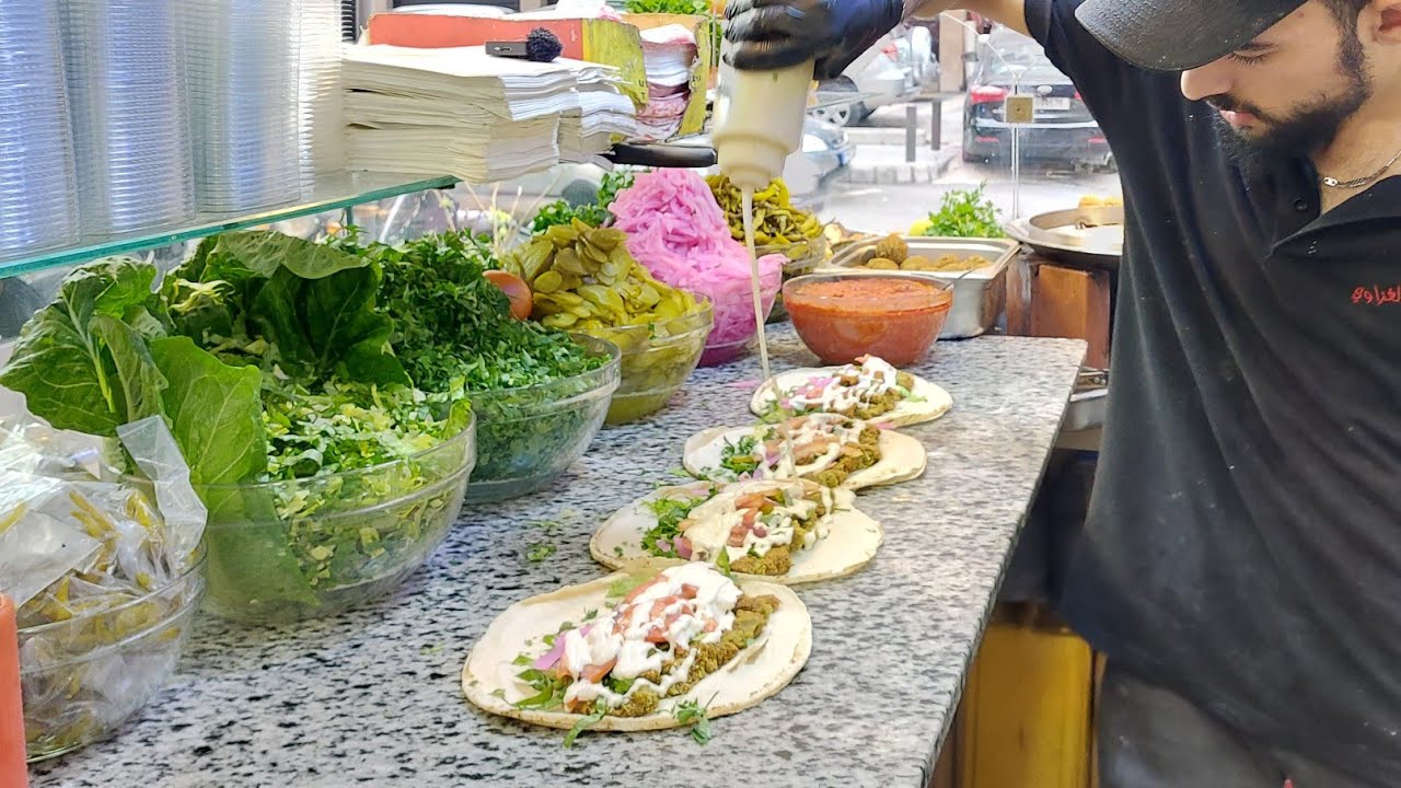 فلافل وشاورما الغزاوي/ شاورما وفلافل بالنكهة اللبنانية المميزة / Lebanese shawarma and falafel
