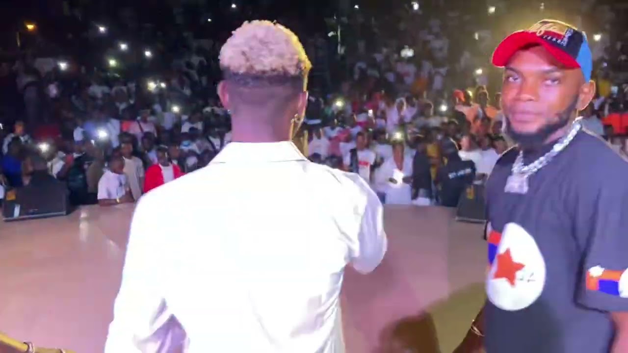 Le concert de Esco p au théâtre de l’amitié de bobo dioulasso 🇧🇫