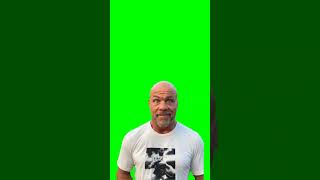 мужик удивлённо смотрит в камеру на зелёном фоне #мем #tiktok #шаблон #edit