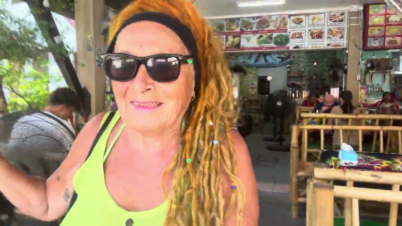 Episodio 11 - La strada che percorro per andare al mare a Kata in Thailandia Parte seconda