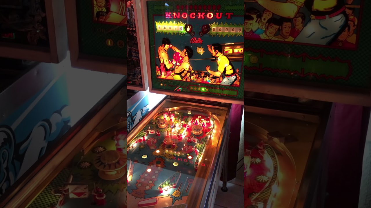 bally knockout pinball