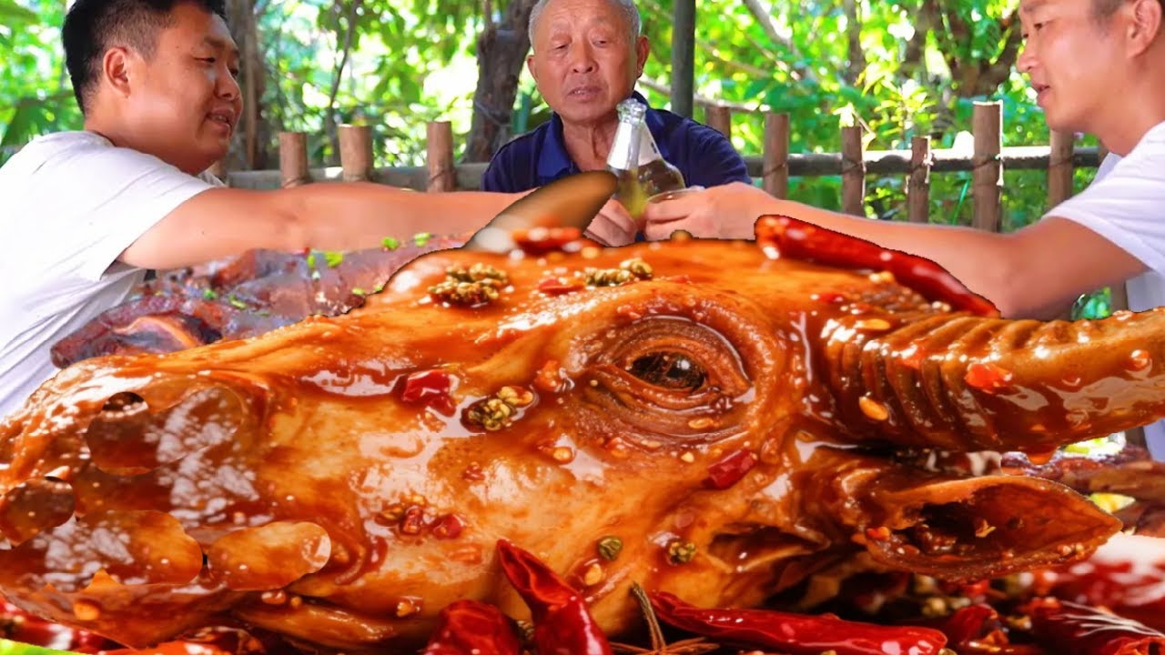 50斤牛頭，二弟秘制“香辣鹵牛頭”，軟爛Q彈一口下去滿嘴流油【鐵鍋視頻】