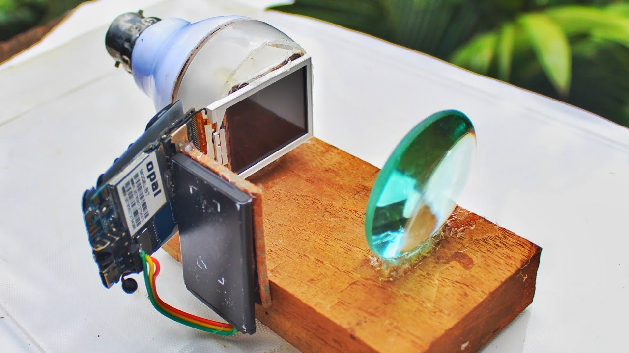 DIY  HOW TO MAKE a Smartphone Projector! *it really works* 