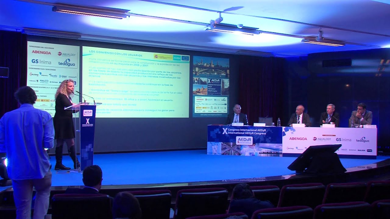 GABRIELA MAÑUECO - X Congreso Internacional AEDyR