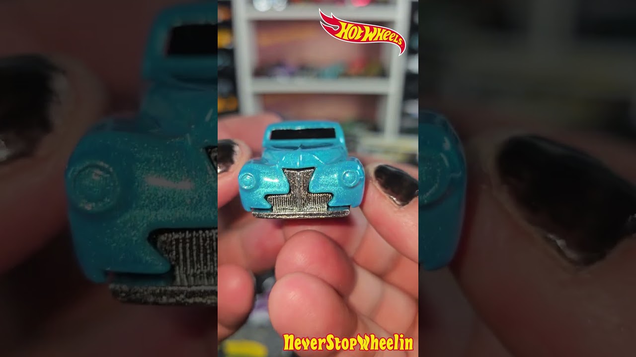 Tail Dragger in Metalflake Turquoise 2005 HotWheels Mainline unboxing!