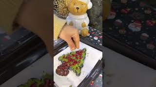 Edible Christmas Tree 🎄🍫 | Healthy Festive Dessert with Chocolate & Berries ✨
