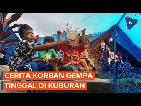 Rumah Rusak Tak Ada Lahan, Korban Gempa Cianjur Tinggal di Kuburan