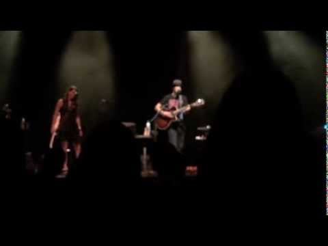 Jason Mraz - It's So Hard To Say Goodbye To Yesterday - YouTube
