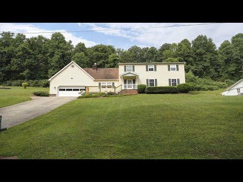 212 Pawnee Drive, Charleston, WV home video tour