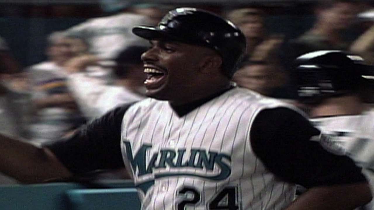 1997 WS Gm7: Bonilla's homer gets Marlins on board 