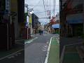 東京に来たことがある人は、きっとこの街を歩くのが好きになる。Anyone who’s been to Tokyo will fall in love with walking its streets