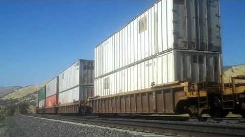 Union Pacific at Tehachapi loop