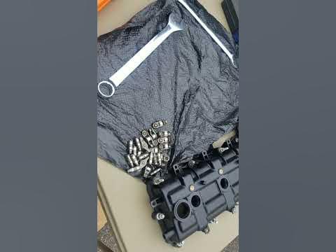 getting the cams buttoned up on the 3.6 #pentastar #chrysler #diy #