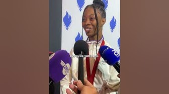 Quand Djelika Diallo ambiance le Club France ! thumbnail