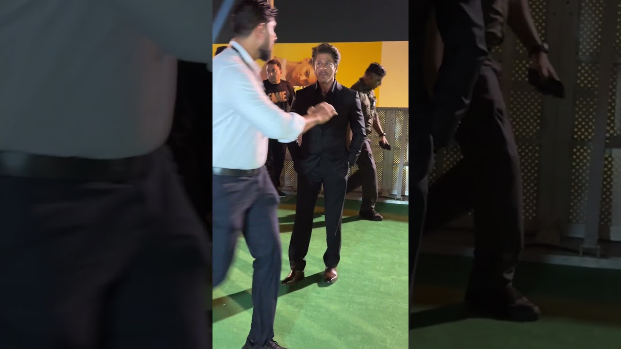 IIFA 2024: Shah Rukh Khan ups the style game🔥 