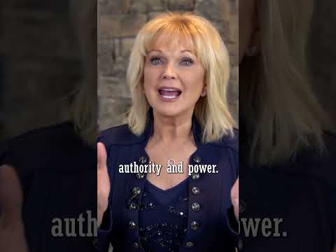 Your Prayers Shine Light And Evil Cannot Stay Stormie Omartian Powerofprayer Shineyourlight 