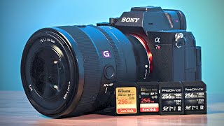 The SIMPLE Sony a7R V Memory Card Guide: 5 Things You Need to Know