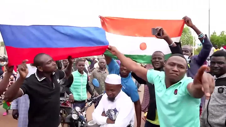 Chaos in Niger as army declares support for coup