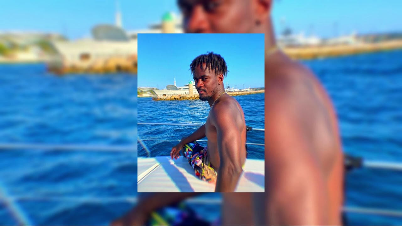 Black M ft MHD - A l'ouest (speed up)