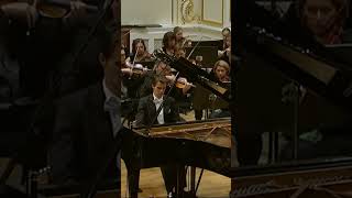 Alexander Sinchuk plays Pyotr Tchaikovsky - Concerto for piano and orchestra No. 1