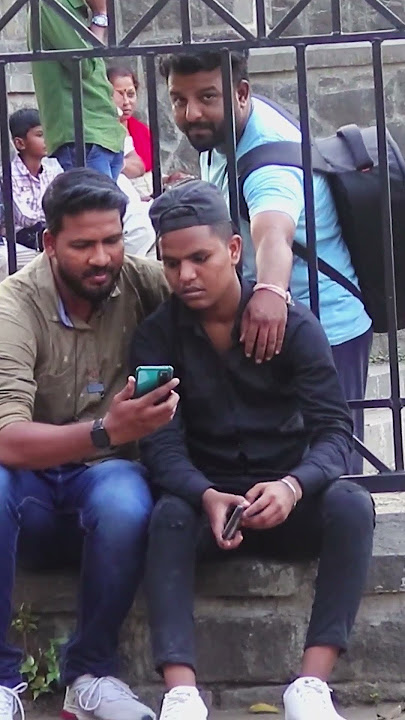 Prank Tangan Tambahan di Bahu 🤣 #tren #lucu #videolucu #lelucon