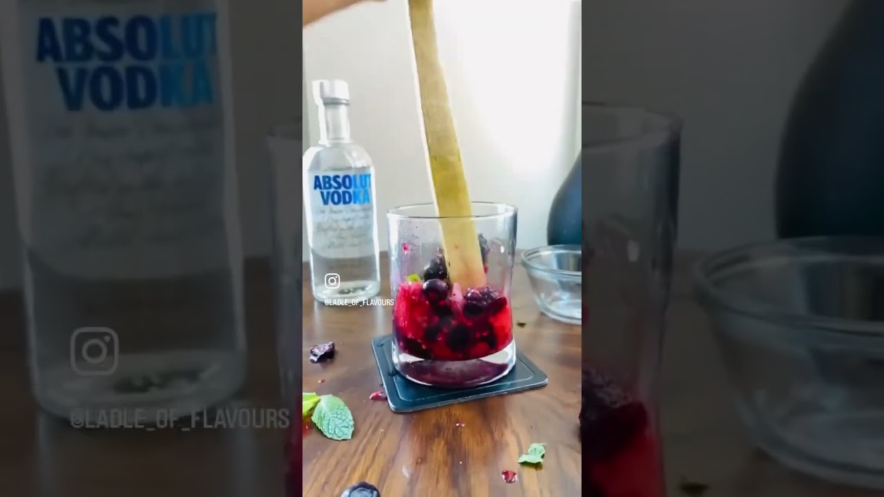 Berry cocktail. 