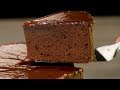 Bizcocho de chocolate con solo 2 ingredientes − ¡La mejor receta que no lleva harina! | Gustoso.TV