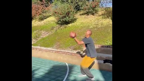 Reggie Miller at 56🤯🔥 He still got it! Looking forward to a 10day contract! #nba #miller #curry