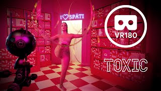 Sylphie Ariella shows her &quot;Toxic&quot; Hoola Hoop Contorsion. Welcome to the circus - VR180 3D