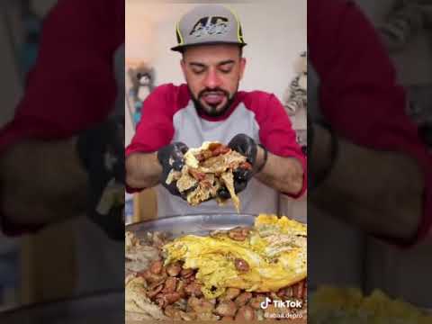 منو يحب اكلة الباقلاء بالدهن الحر