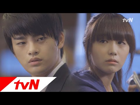 카페에서 우연히 다시 만난 은지와 인국 응답하라 1997 13화