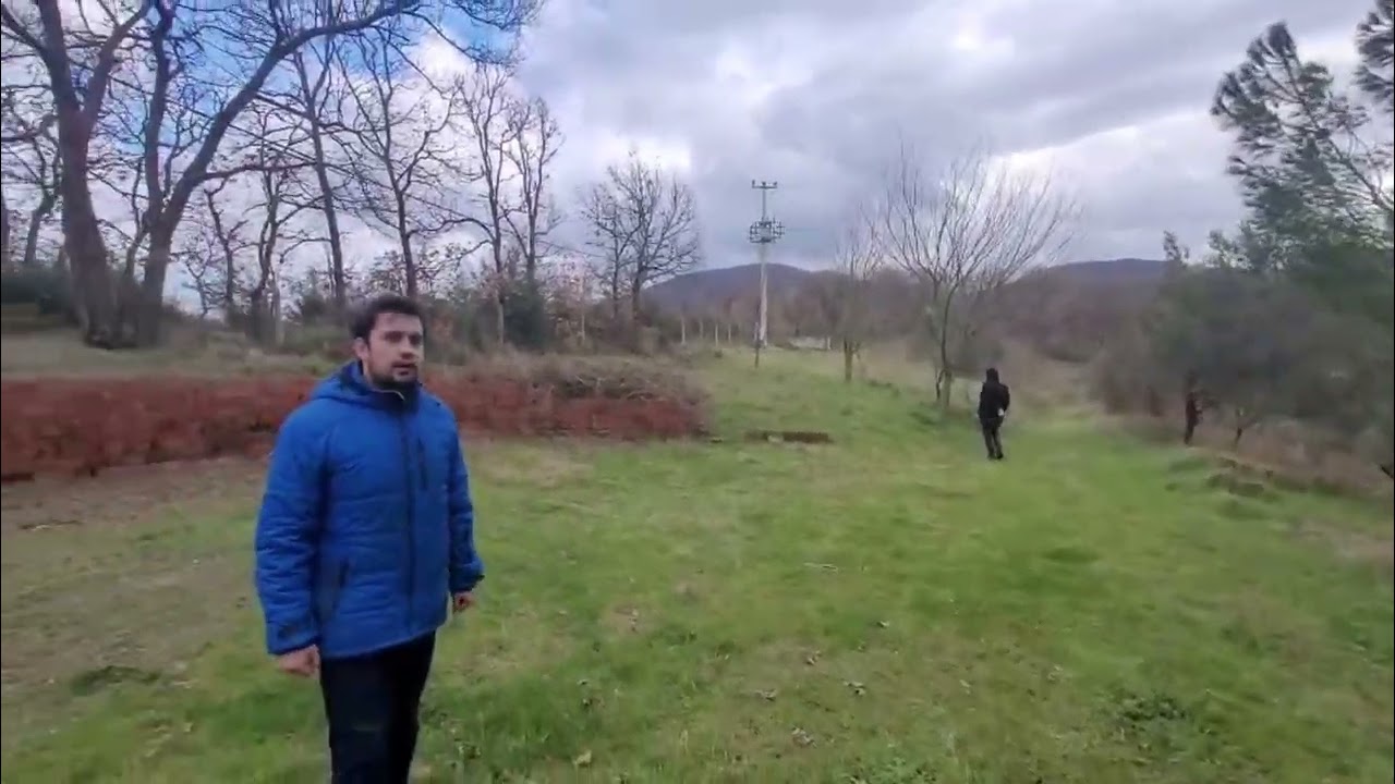 BALIKESİR GÖNEN güneşli mahallesinde 7500 mt2 asfalta cepheli  bağ evi ve fidanlık