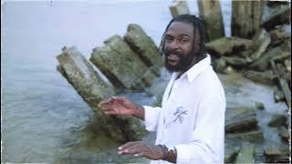 Tiss Warren Jazz - CHICCA (VIDEO CLIP)