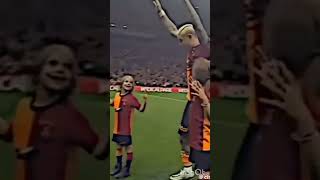 Ayva Çiçek Açmış Galatasaray Versiyonu