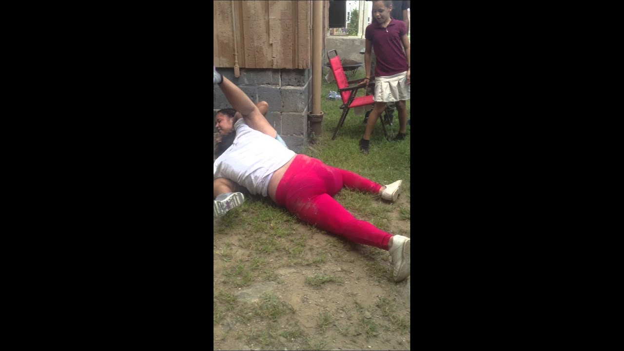 Girls fighting YouTube