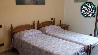 Bed & breakfast Mezzaluna | Turin, Italy | Hotel Review 🏨