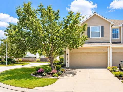17242 Oakwood Chase Drive, Spring, TX home video tour