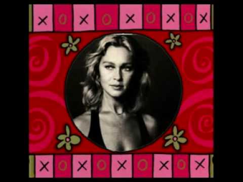 在 YouTube 上观看 Pepa Flores "Marisol" interpreta "Comprada " 在 YouTube 上观看 Pepa Flores "Marisol" interpreta "Comprada "