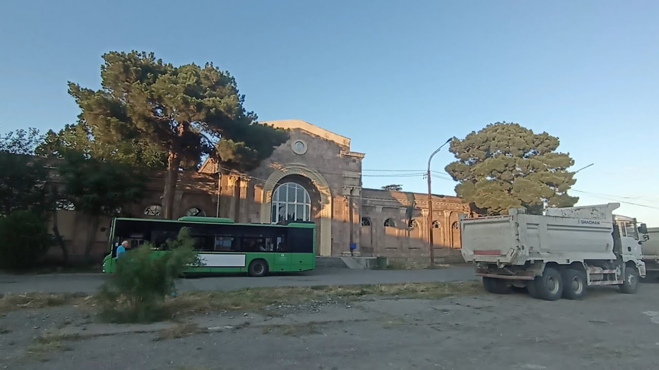 Прогулка по Рустави 01.07.2025 (Вокзальная площадь, железнодорожный вокзал, Рустави Пассажирская)