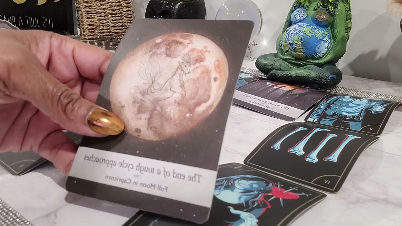 PISCES ♓️ THE TRUTH IS ABOUT TO COME OUT ABOUT BOTH OF YOU