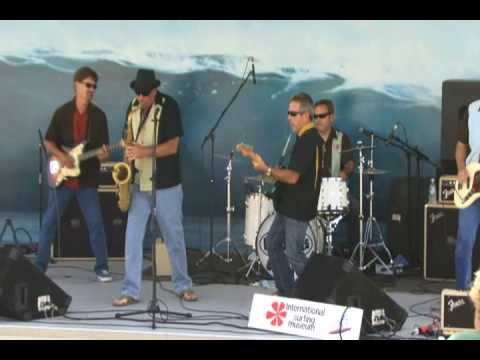 Surf Guitar Old School Style - The Eliminators "Co...