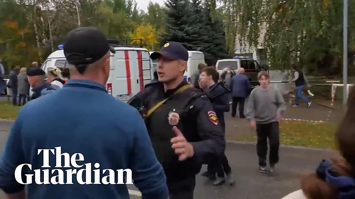 Children evacuate from Russian school after deadly shooting - DayDayNews