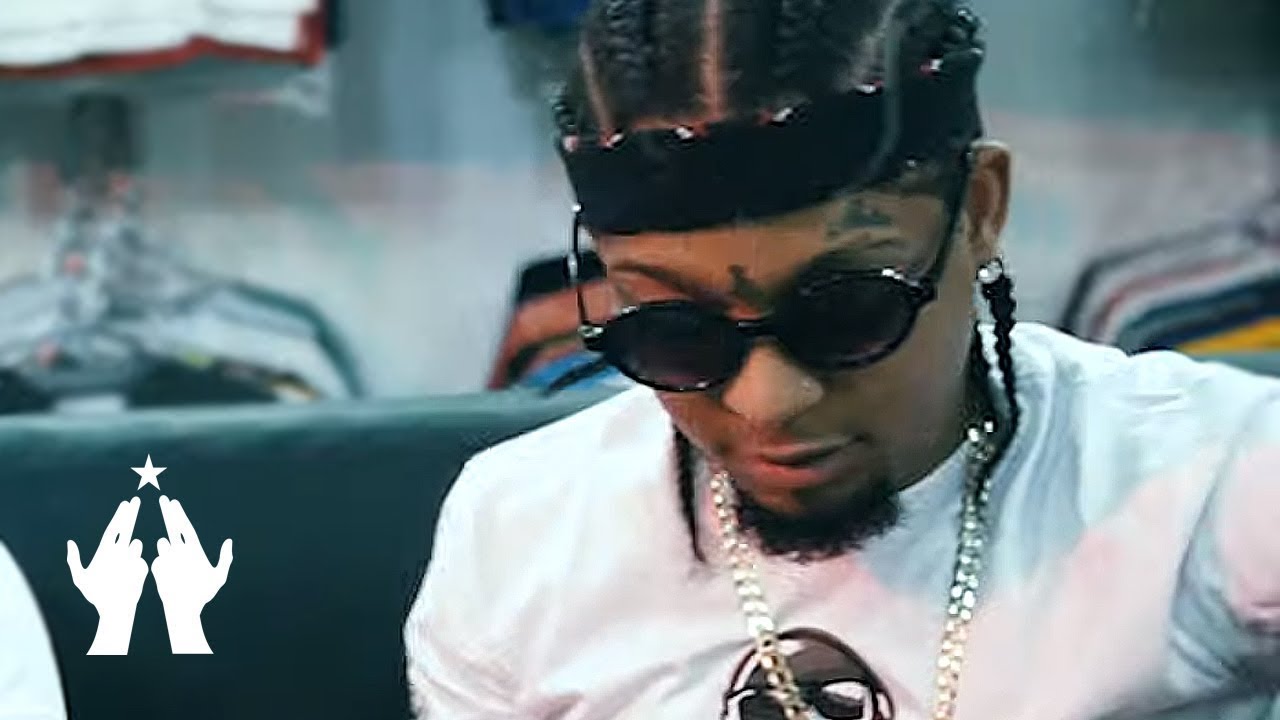 Rochy RD - Tiradera Pa Musicologo The Libro By: El Regreso Del Rap ...